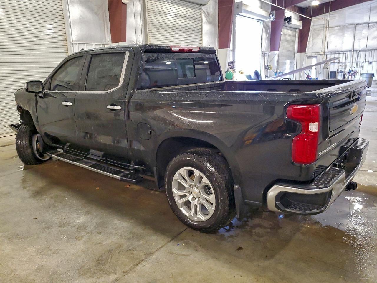 2025 CHEVROLET Silverado
