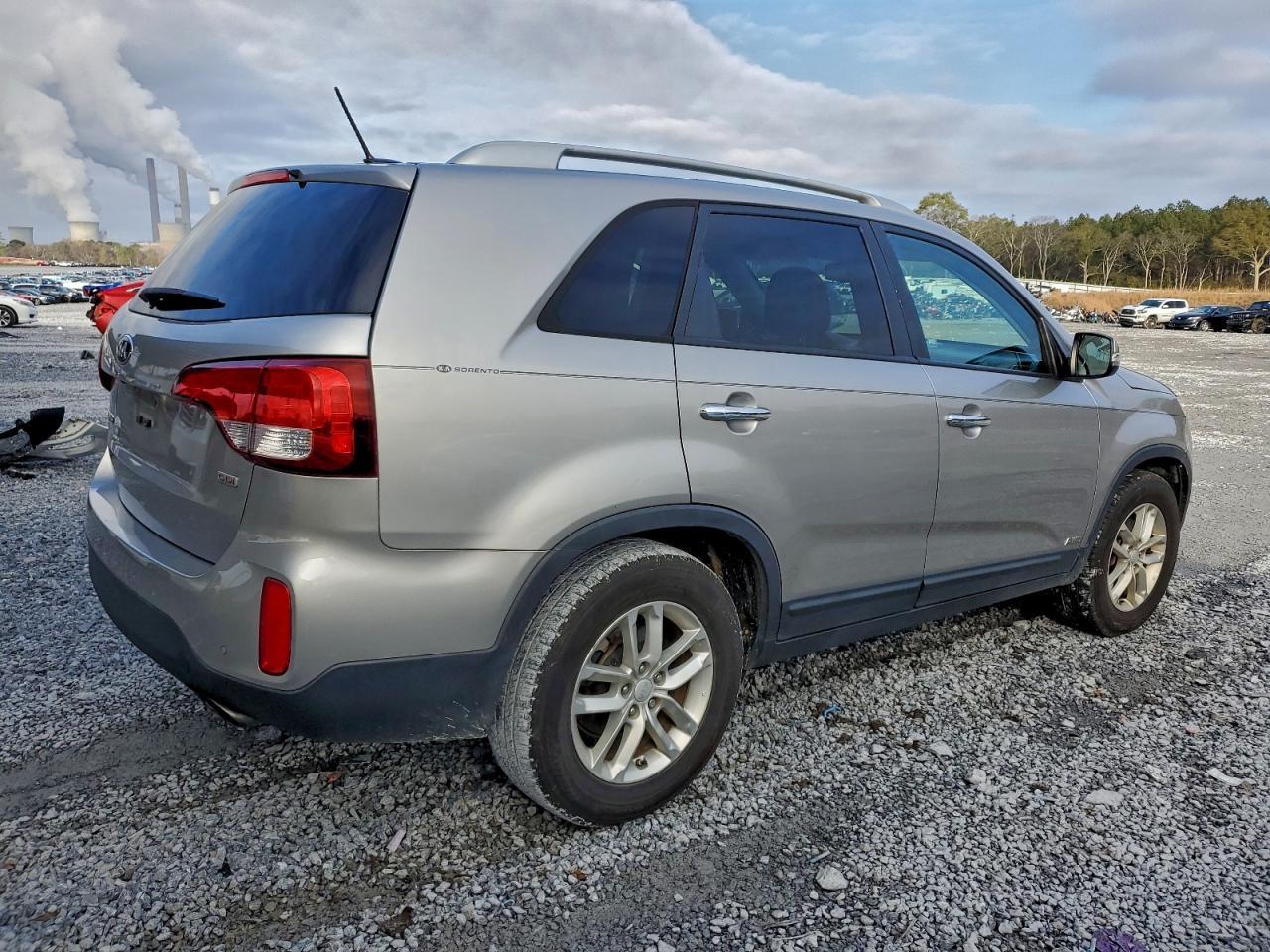 2015 KIA SORENTO