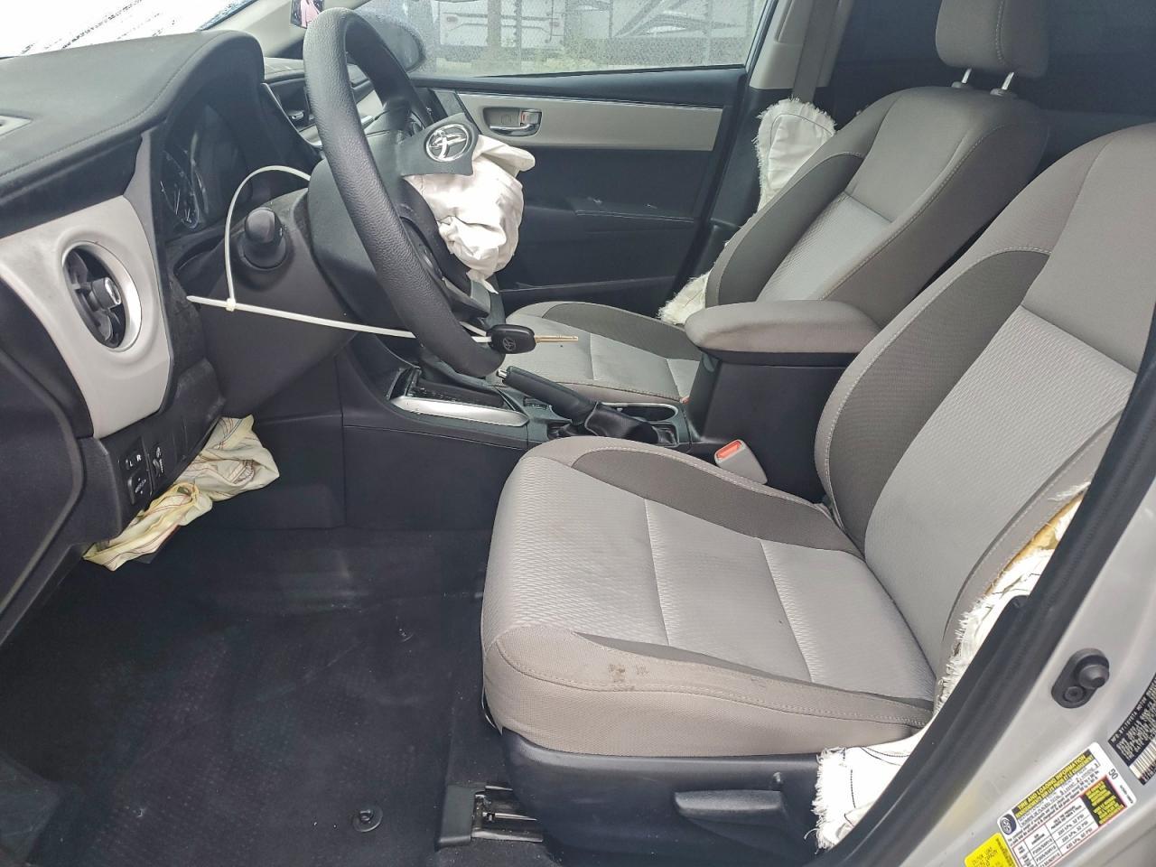 2017 TOYOTA COROLLA