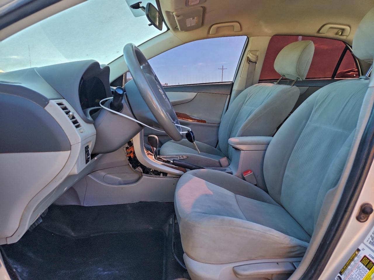2009 TOYOTA COROLLA