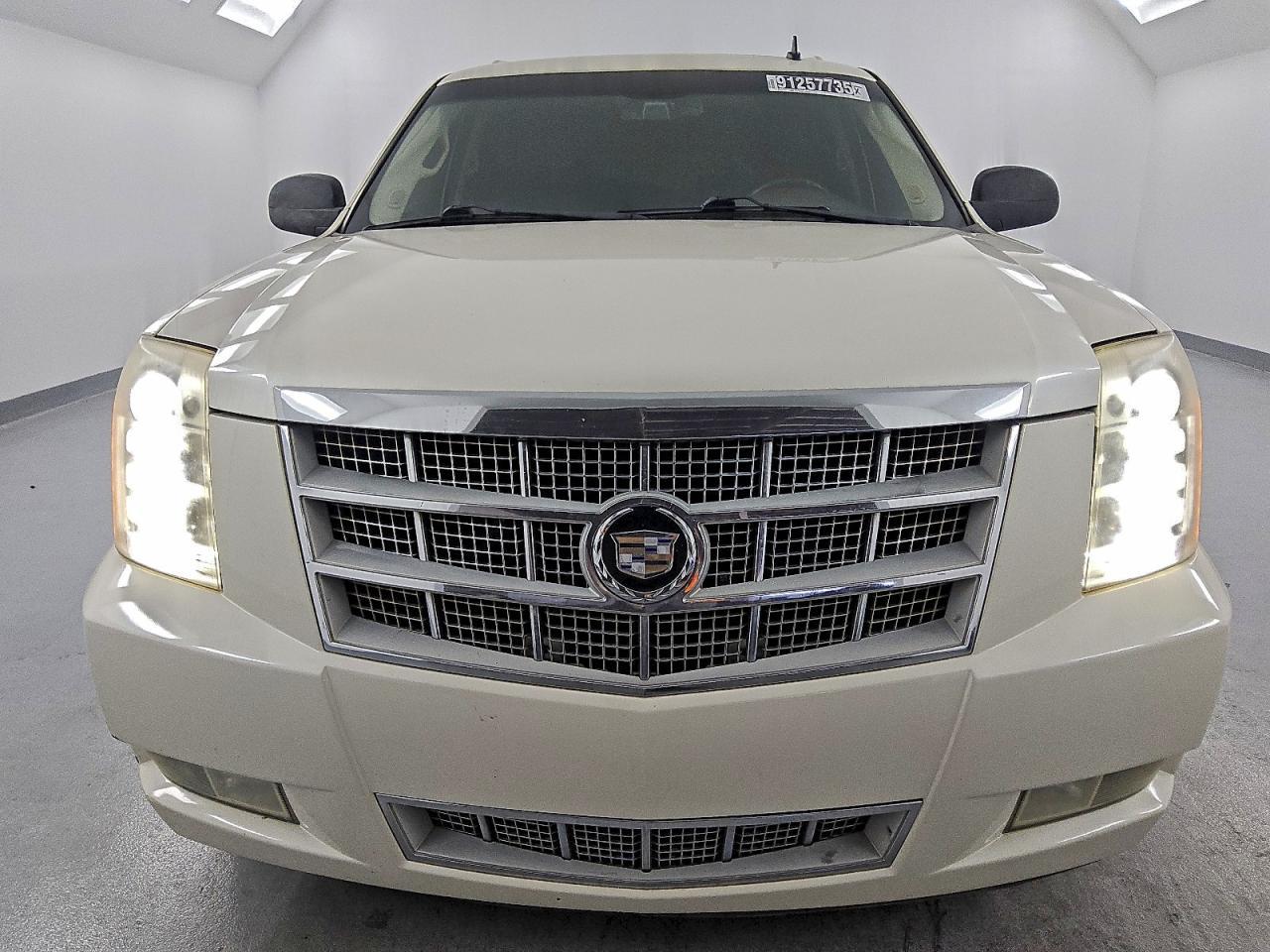 2009 CADILLAC Escalade ESV