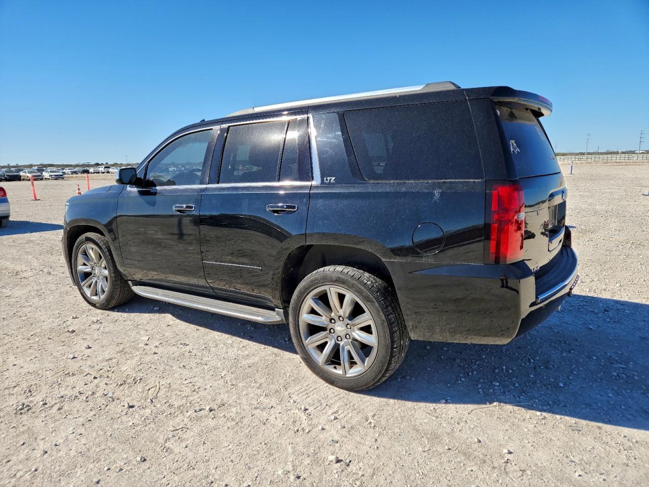 2016 CHEVROLET Tahoe