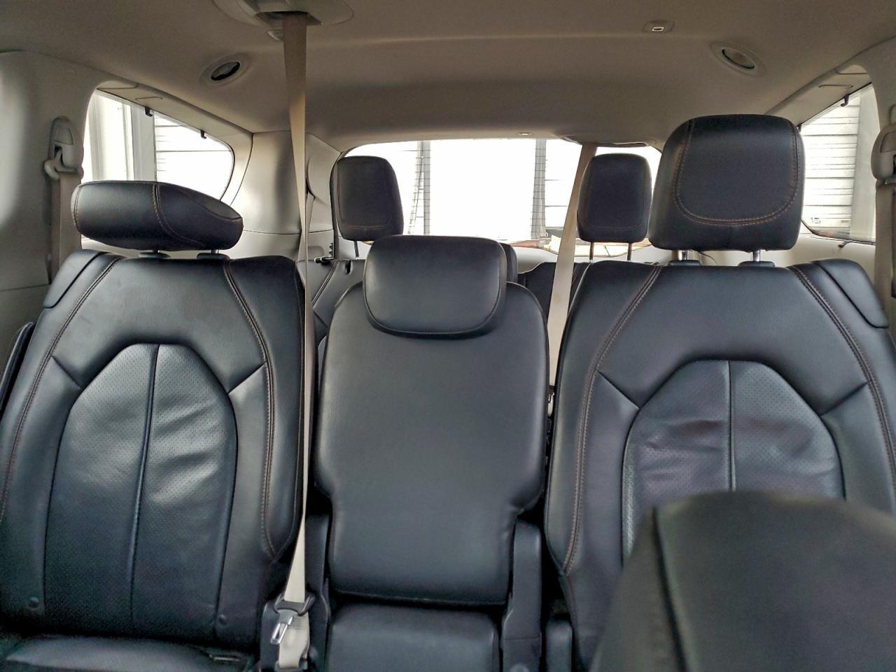 2019 CHRYSLER Pacifica
