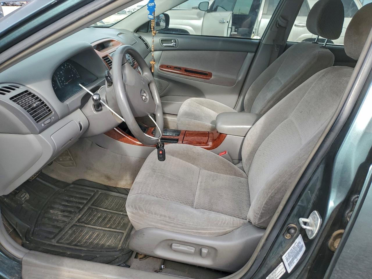 2002 TOYOTA CAMRY