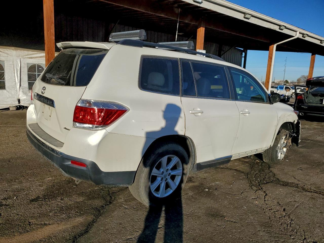 2012 TOYOTA HIGHLANDER