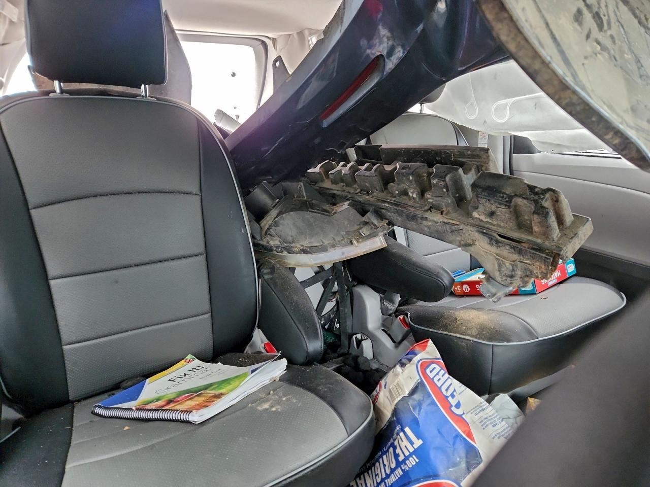 2017 TOYOTA SIENNA