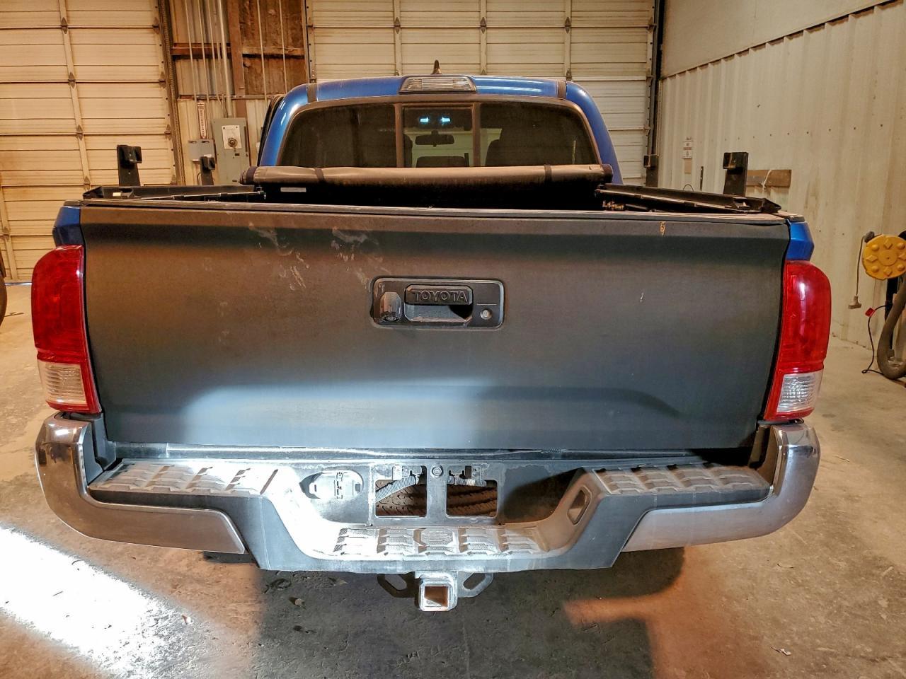 2016 TOYOTA TACOMA