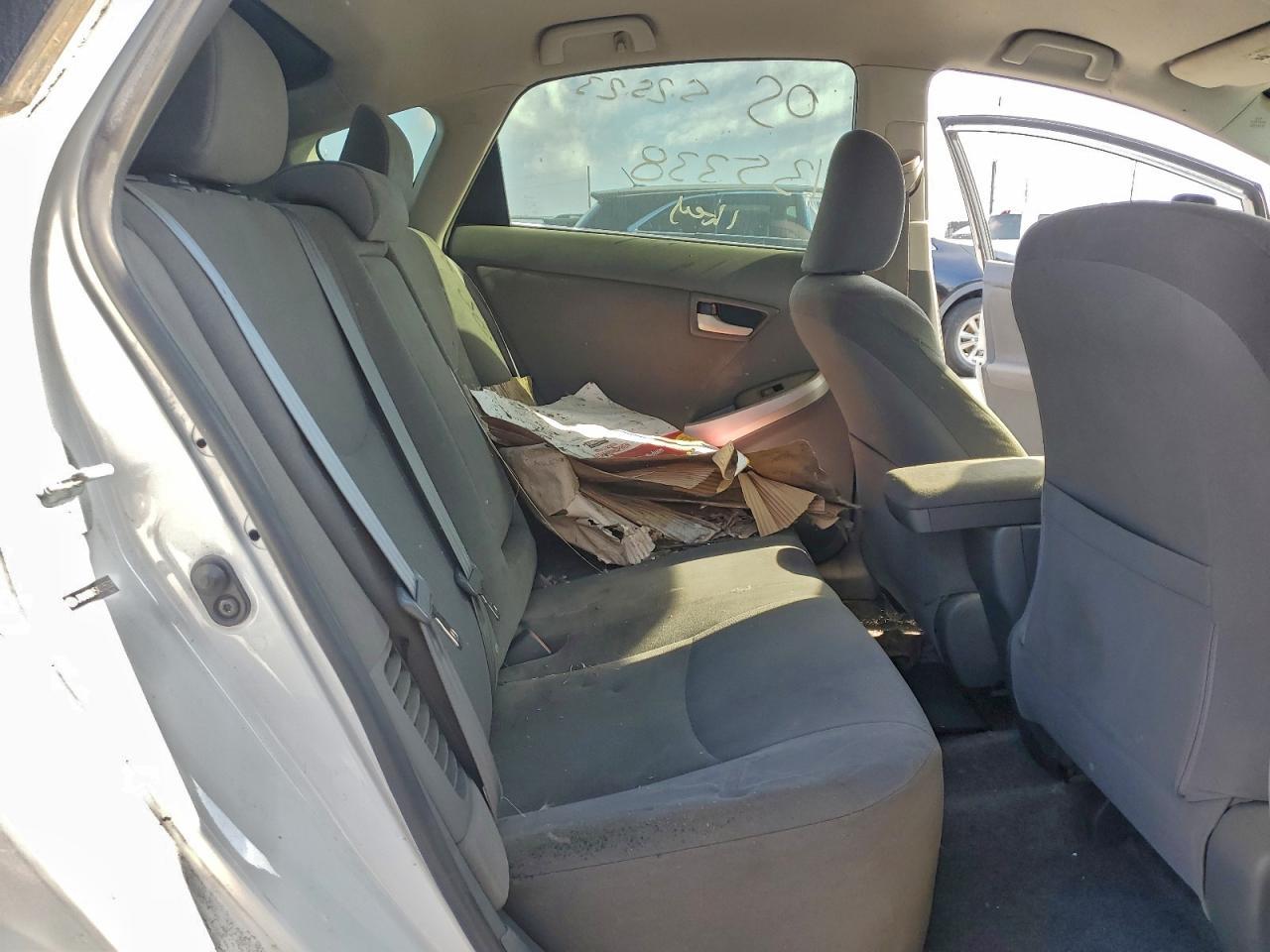 2010 TOYOTA PRIUS