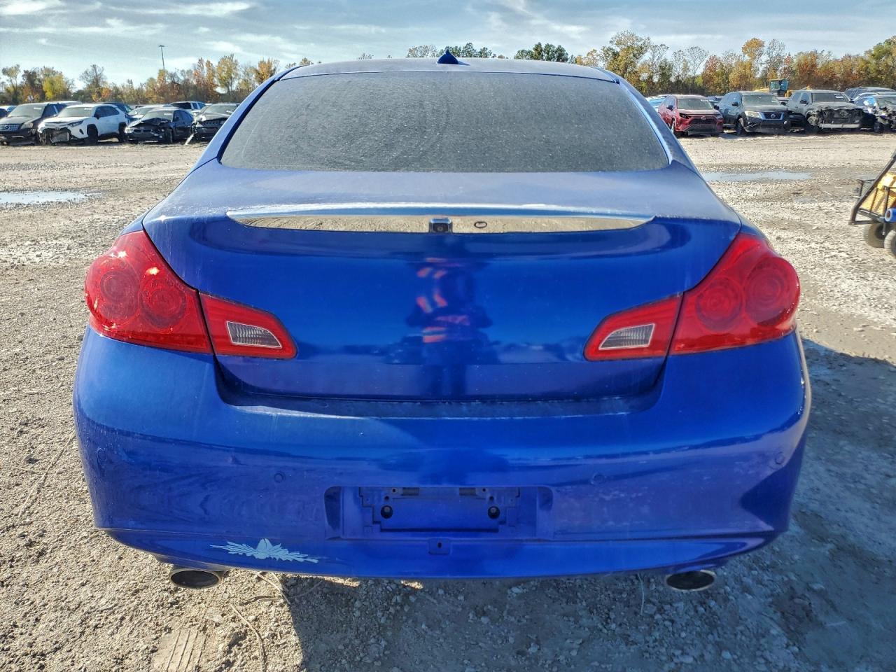 2012 INFINITI G37