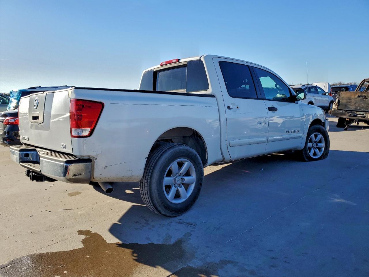 2012 NISSAN Titan
