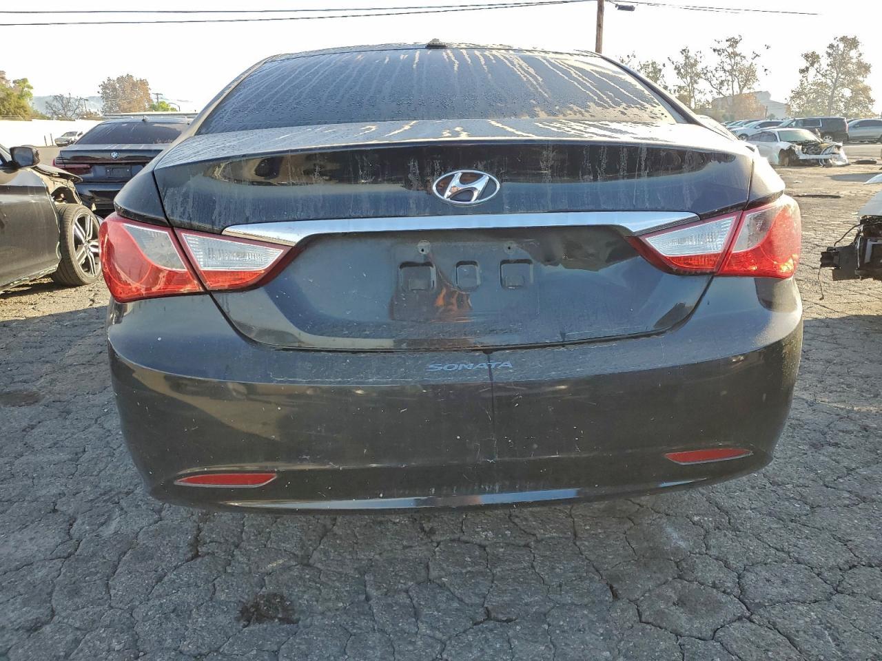 2013 HYUNDAI SONATA