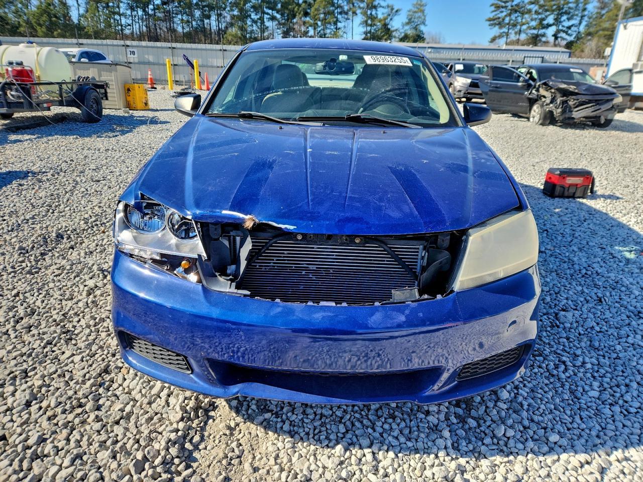2012 DODGE Avenger