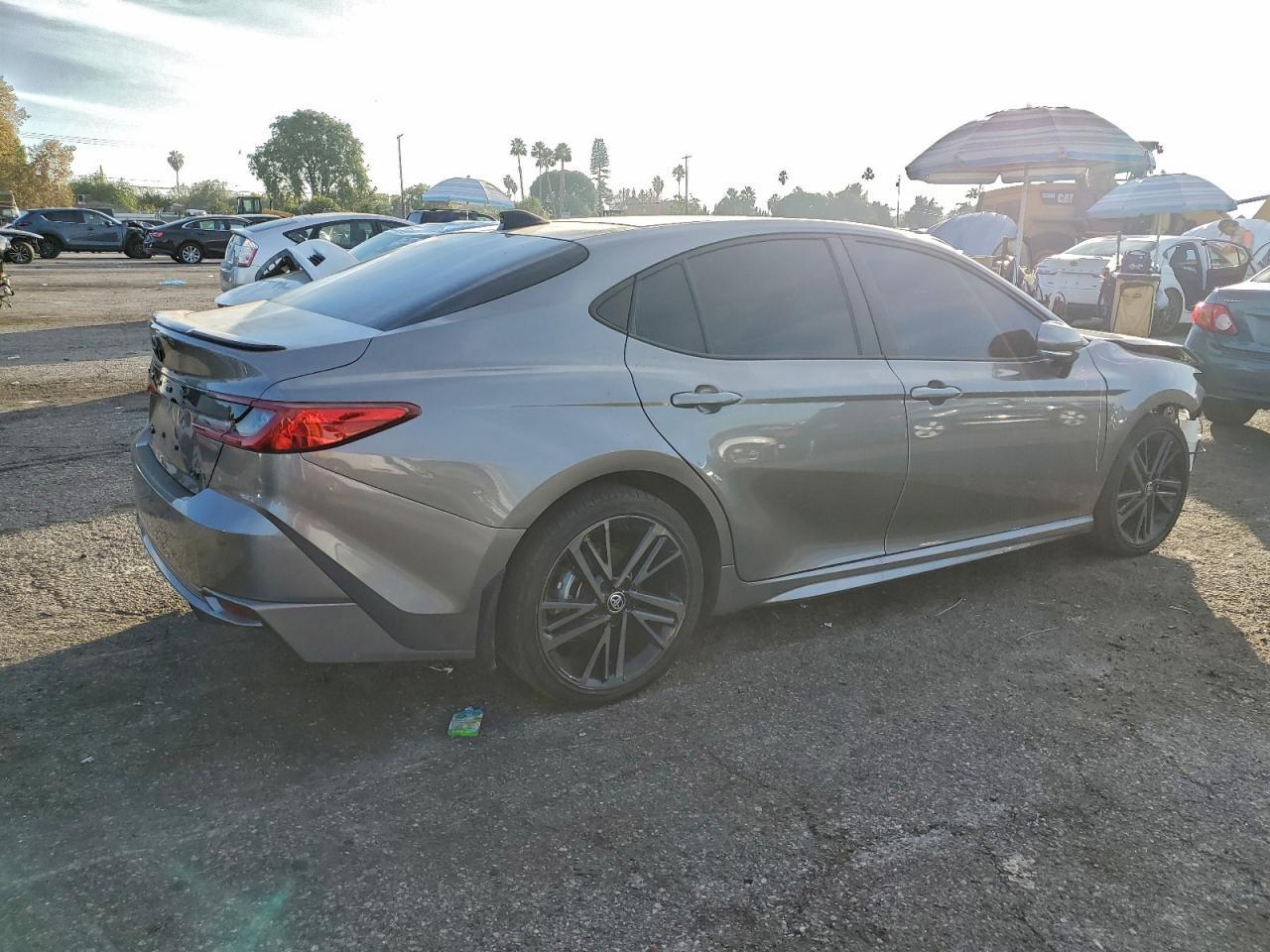 2025 TOYOTA CAMRY