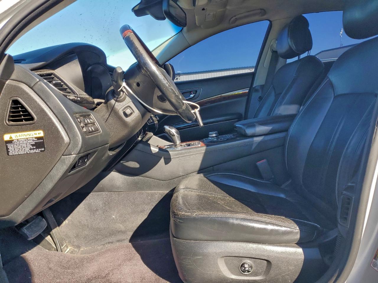 2015 KIA K900