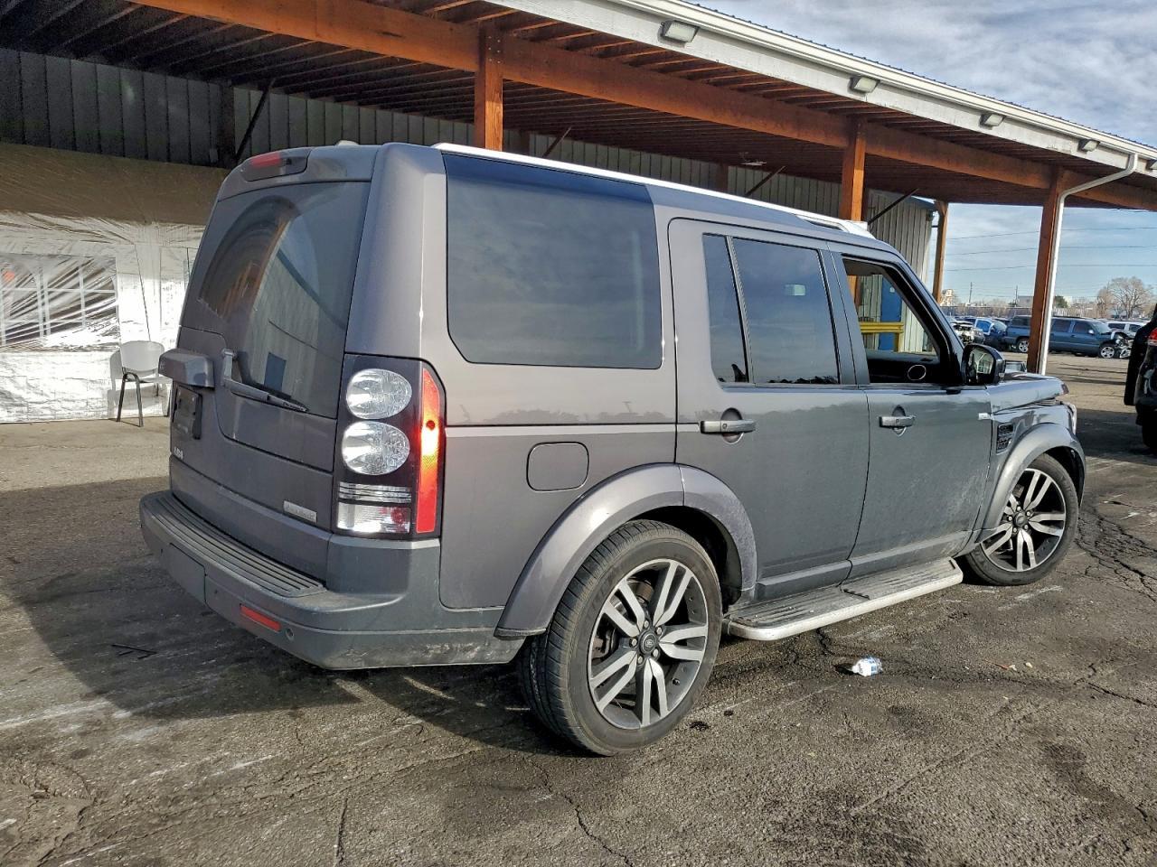 2016 LAND ROVER LR4