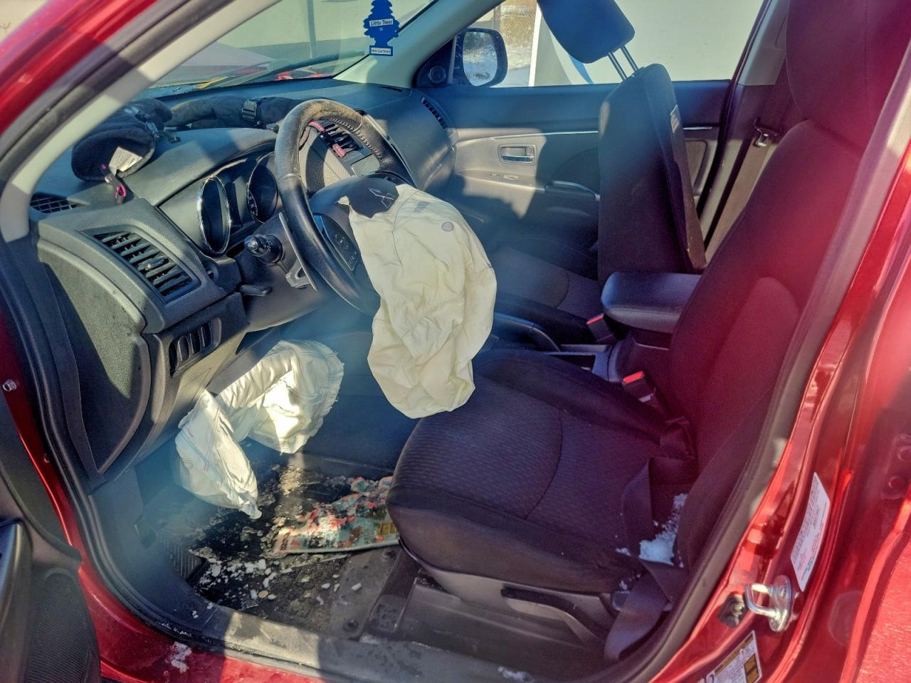 2018 MITSUBISHI RVR