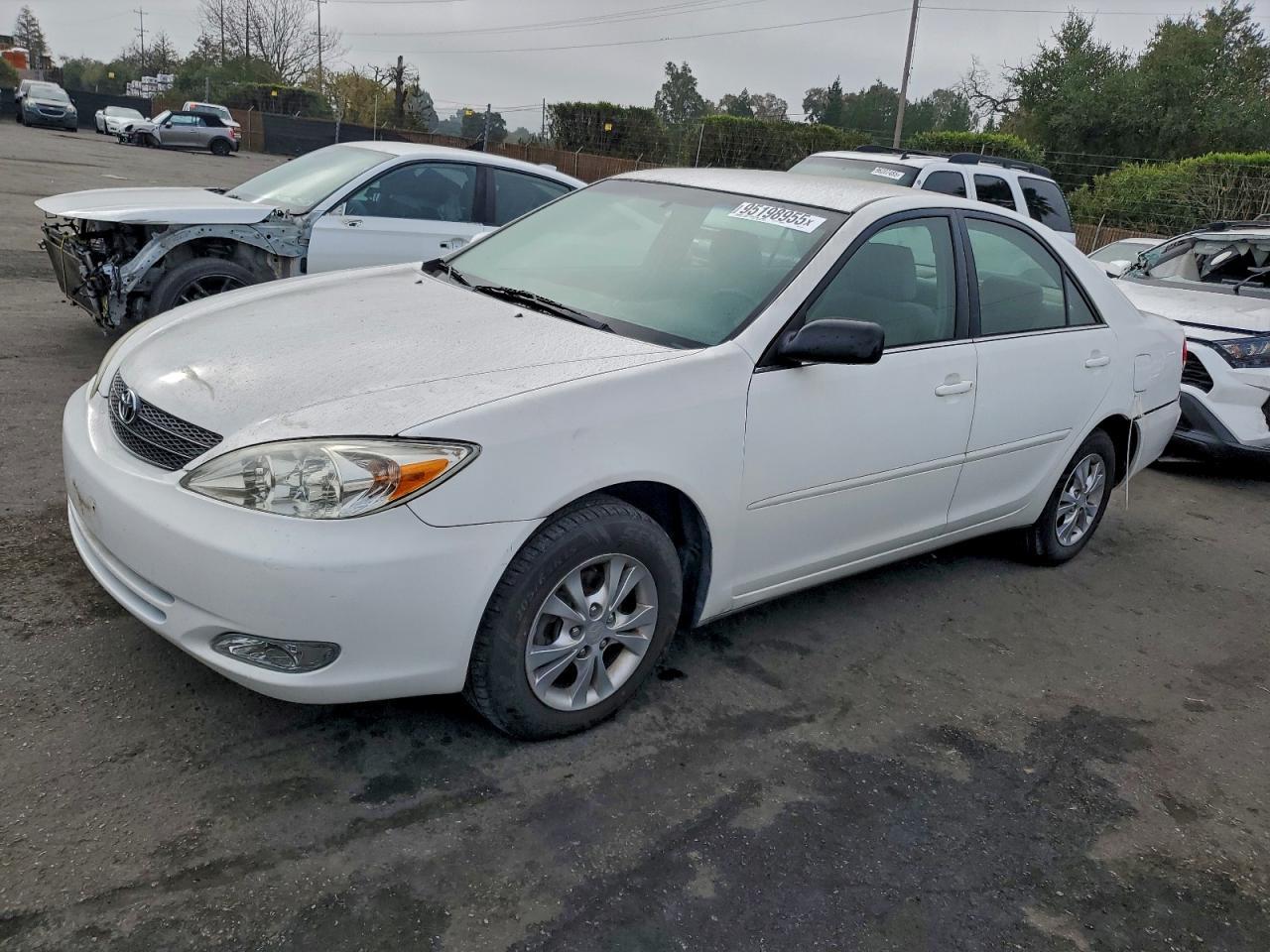 2004 TOYOTA CAMRY