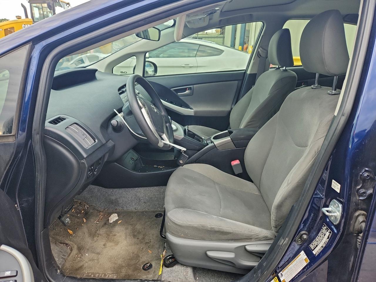 2012 TOYOTA PRIUS