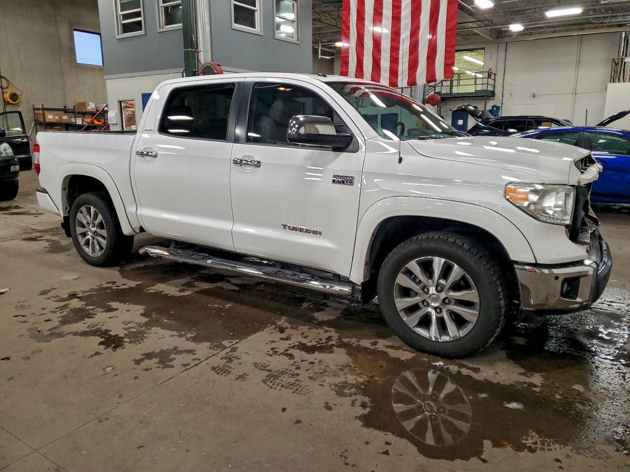 2016 TOYOTA TUNDRA