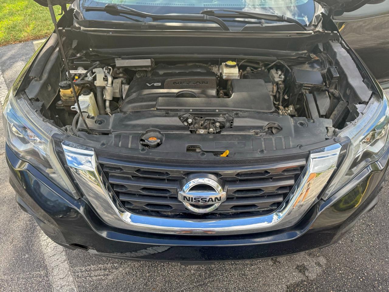 2019 NISSAN PATHFINDER