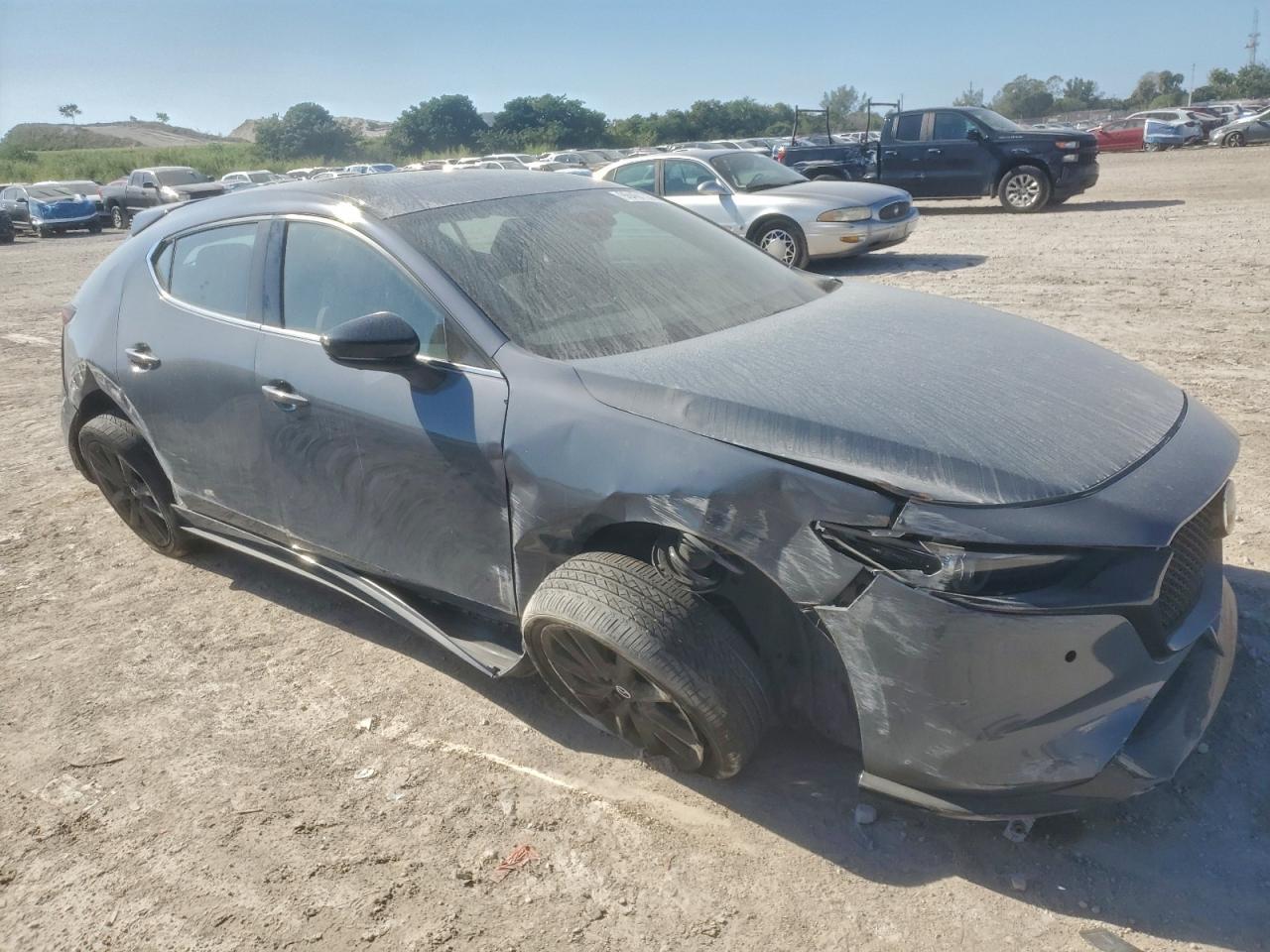 2025 MAZDA 3