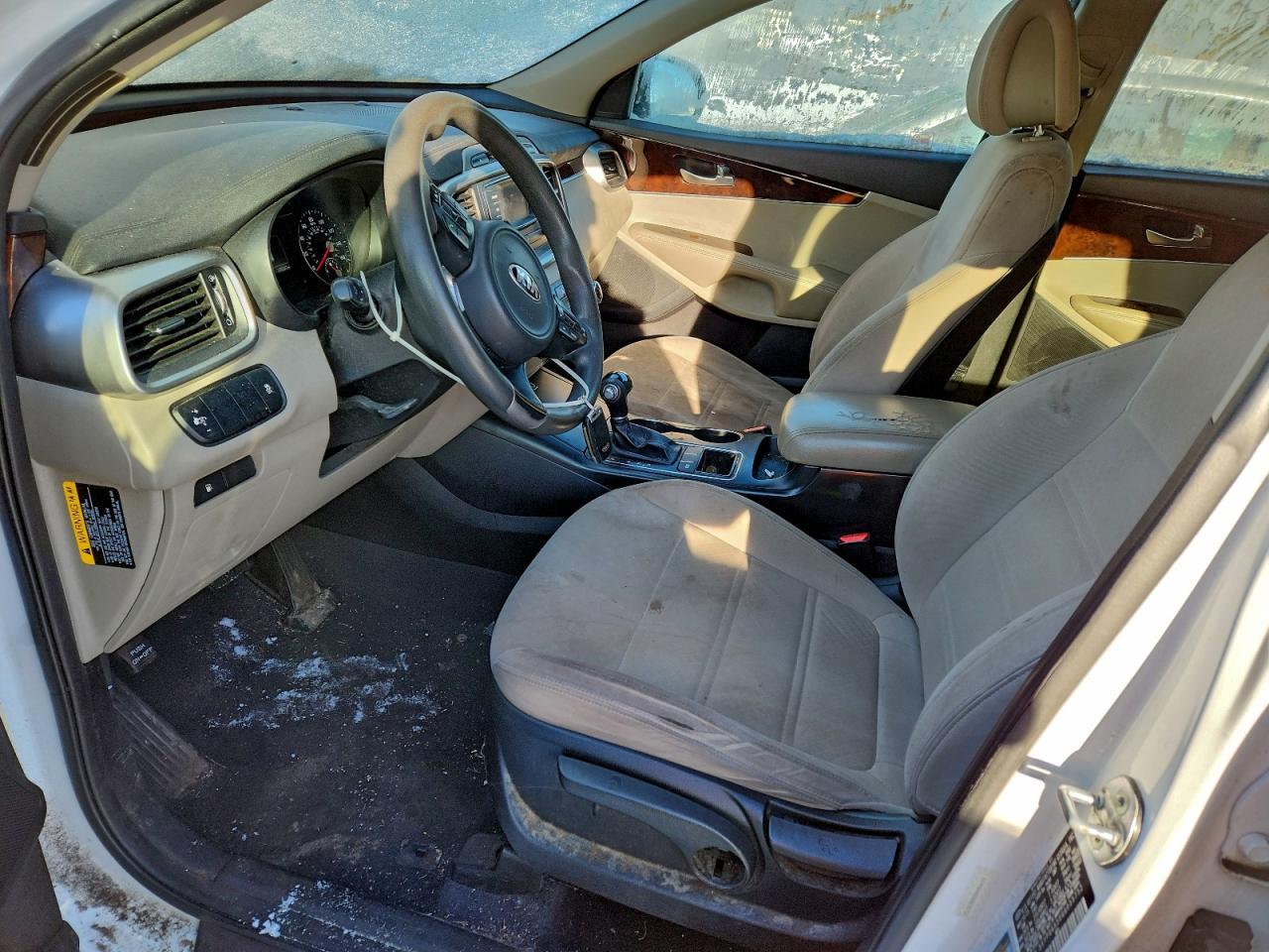 2016 KIA SORENTO