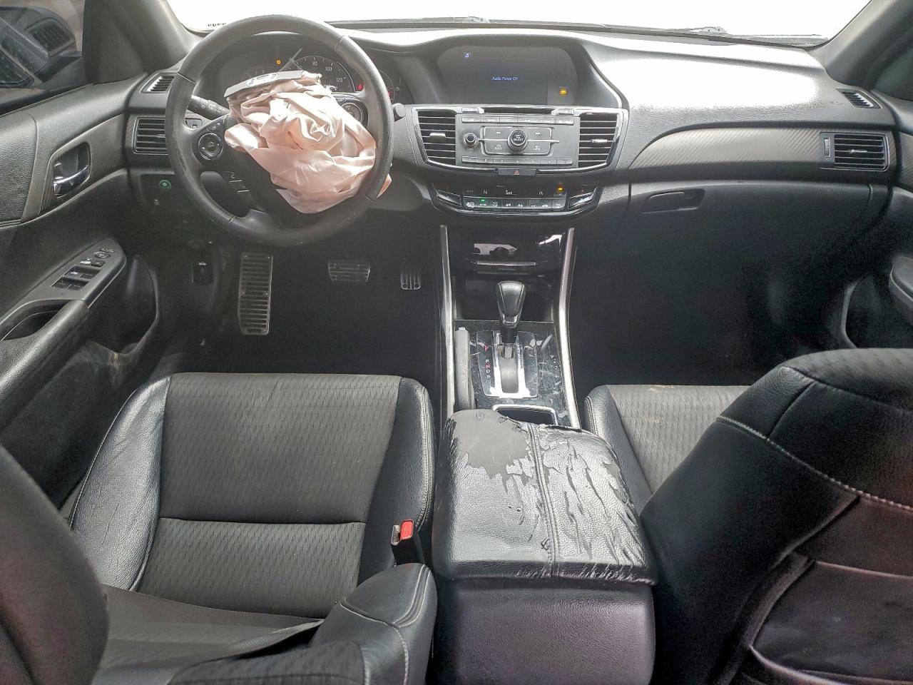 2017 HONDA ACCORD