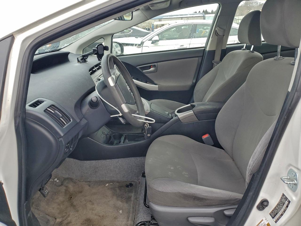 2014 TOYOTA PRIUS