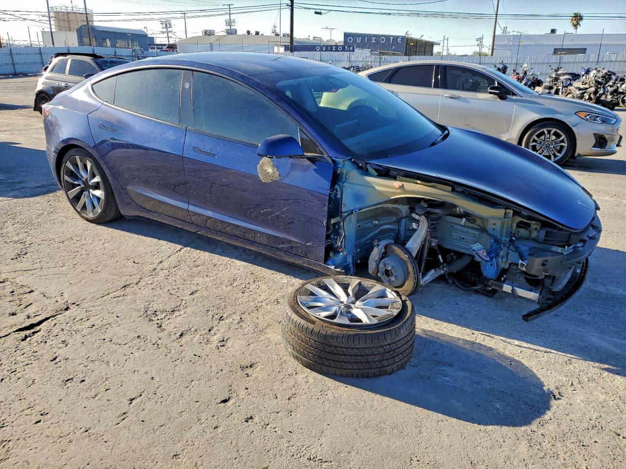 2024 TESLA MODEL 3