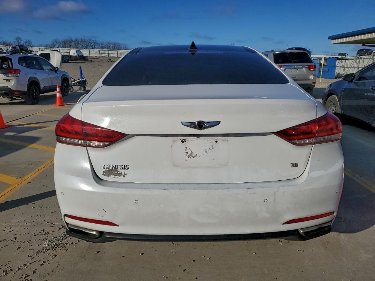 2015 HYUNDAI GENESIS