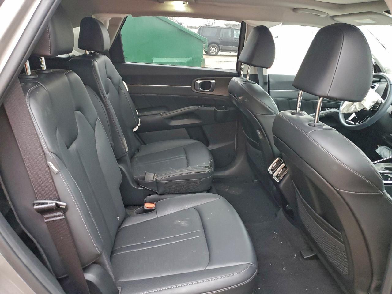 2024 KIA SORENTO