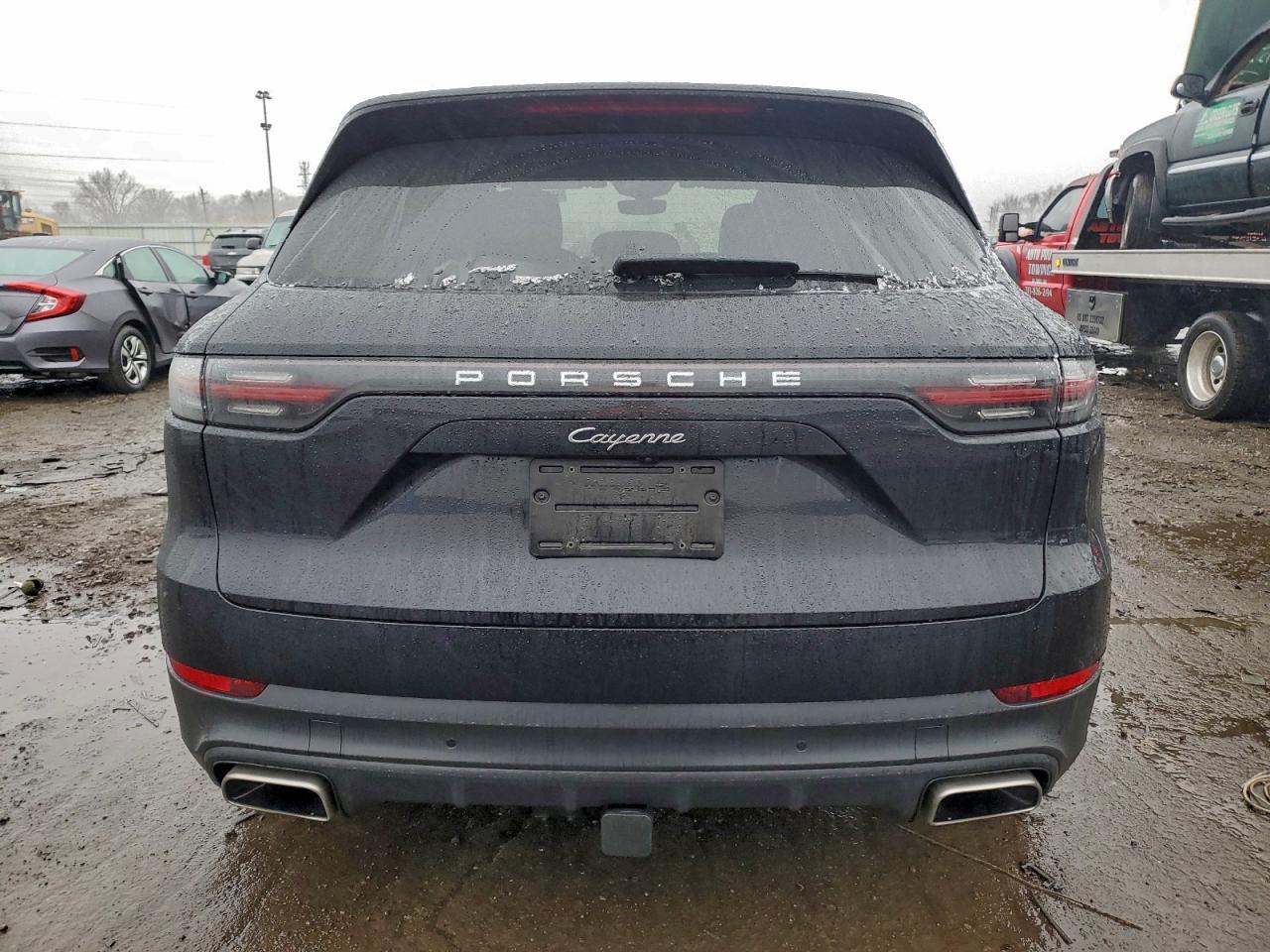2020 PORSCHE CAYENNE