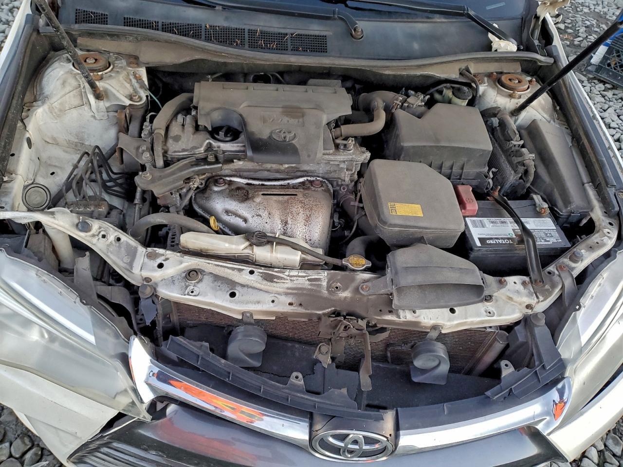 2015 TOYOTA CAMRY