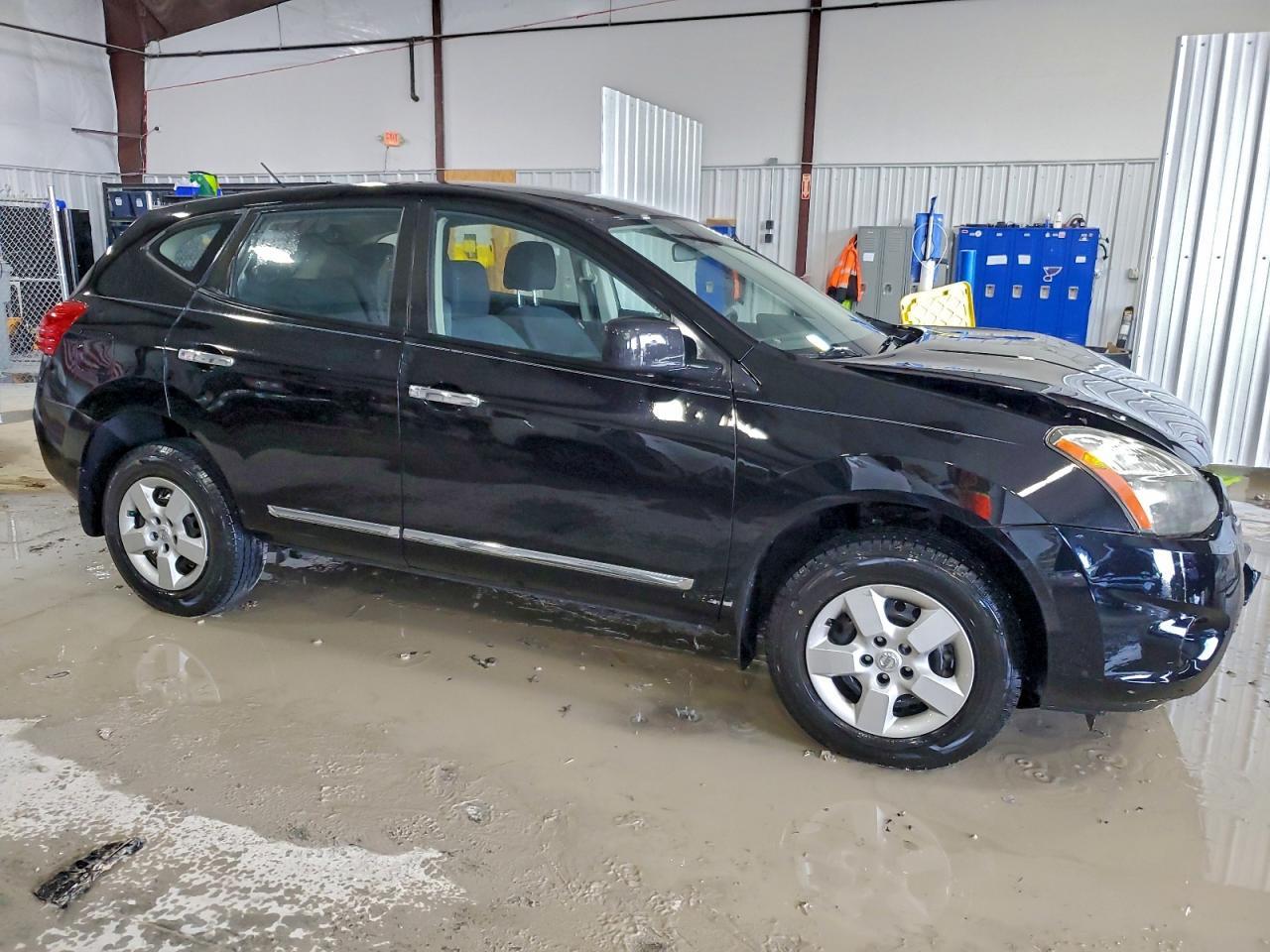 2015 NISSAN ROGUE