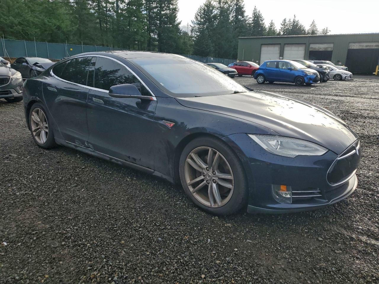 2013 TESLA MODEL S
