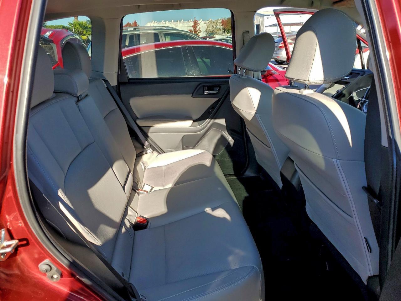 2018 SUBARU FORESTER