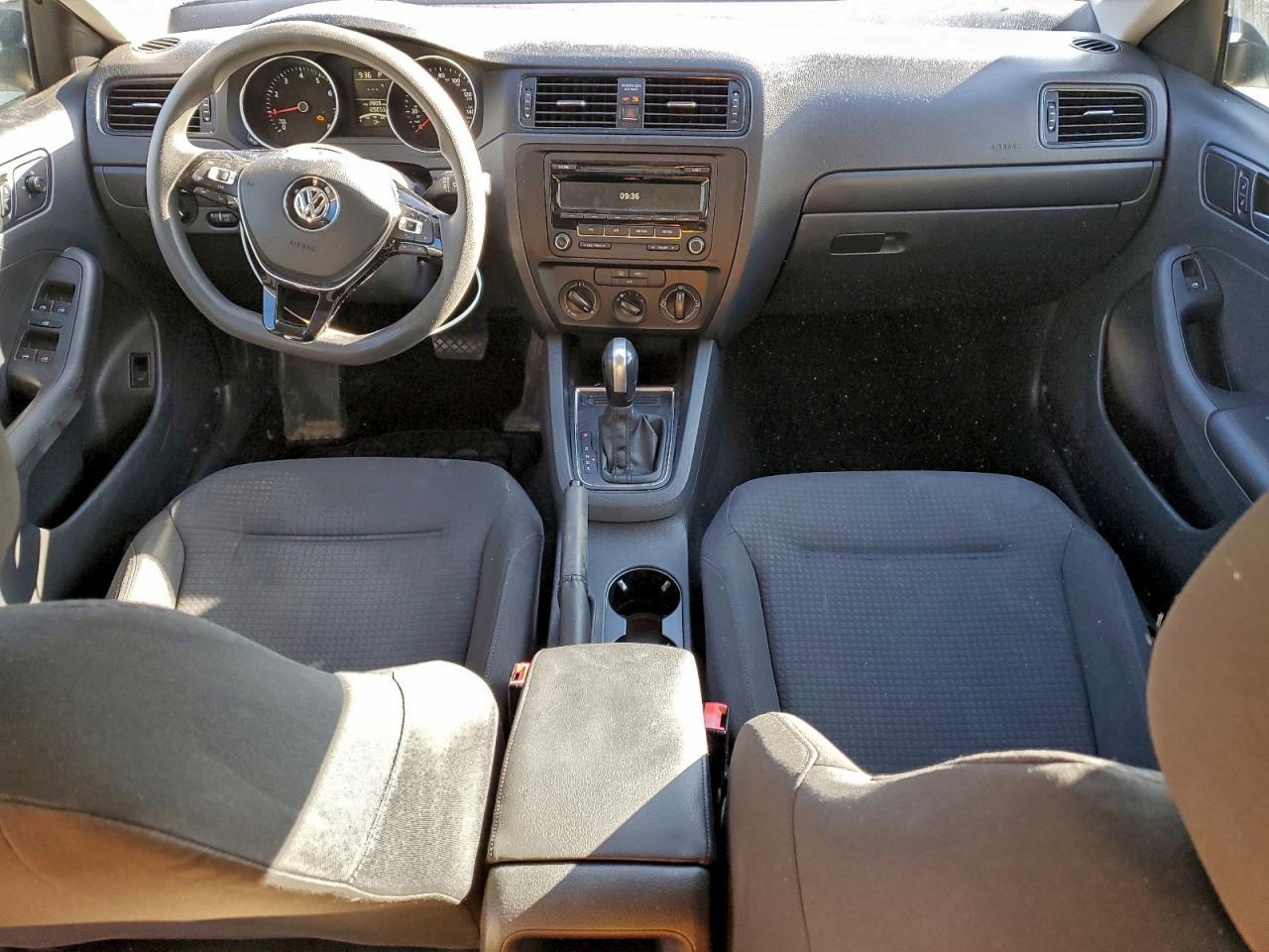 2015 VOLKSWAGEN JETTA