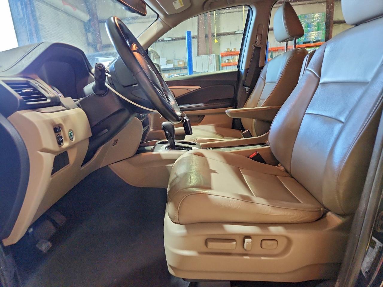 2017 HONDA PILOT