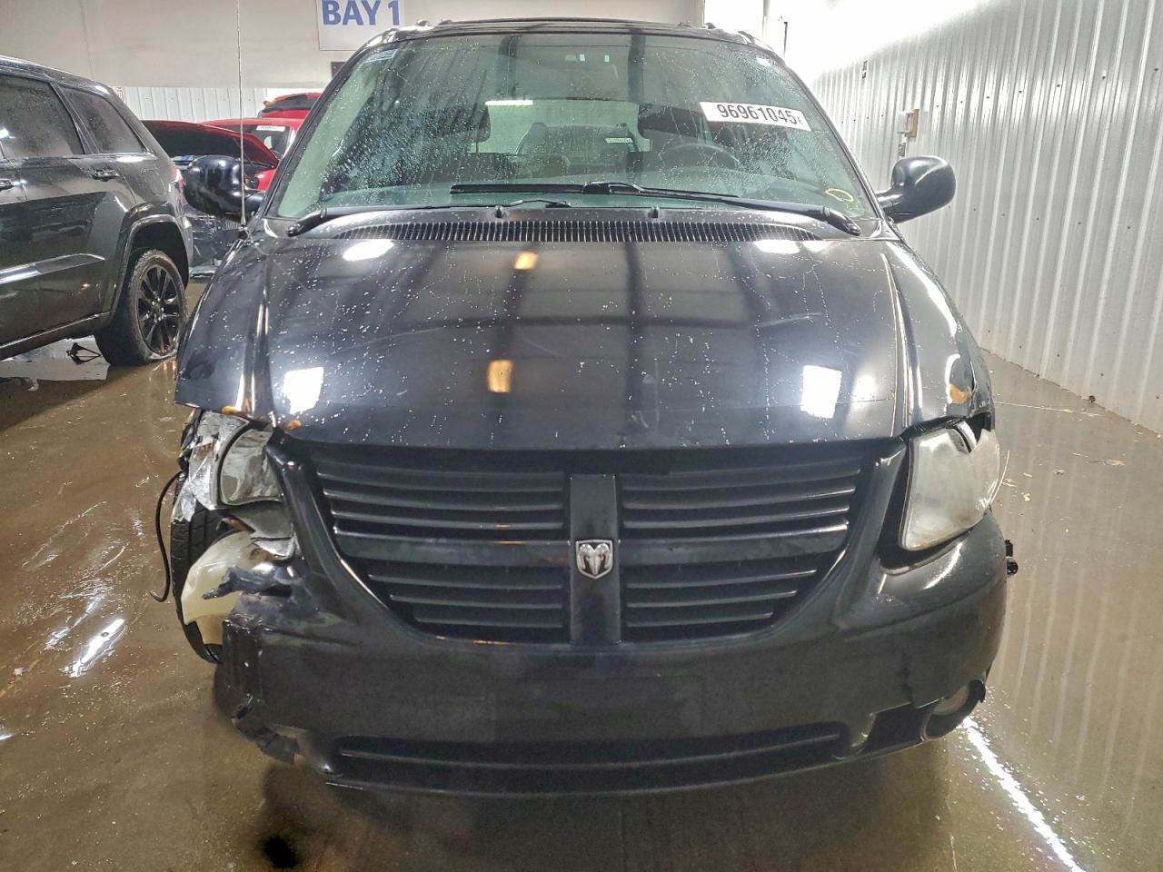 2005 DODGE GRAND CARAVAN