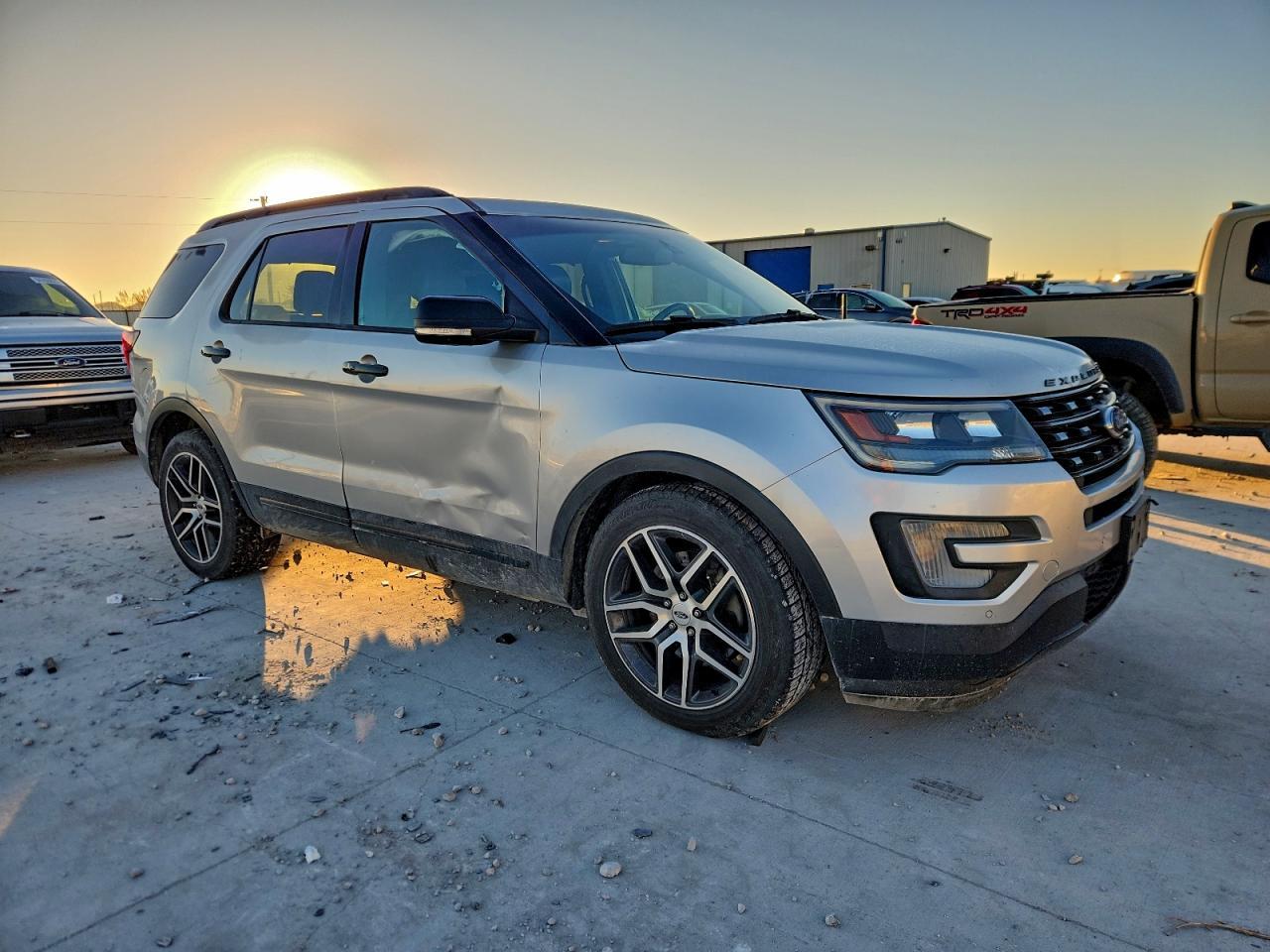 2017 FORD Explorer Sport Trac