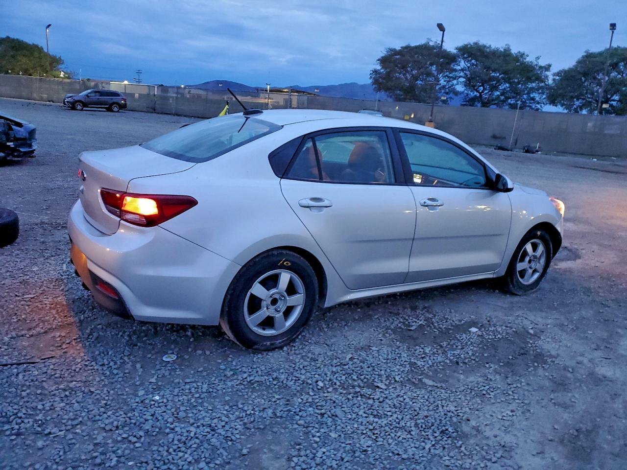2019 KIA RIO