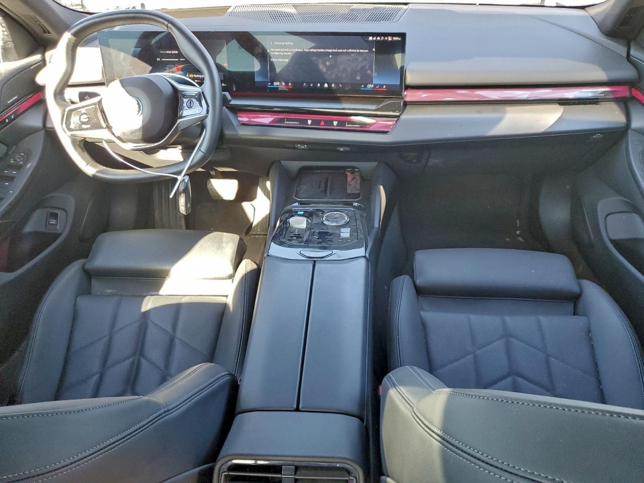 2024 BMW i5