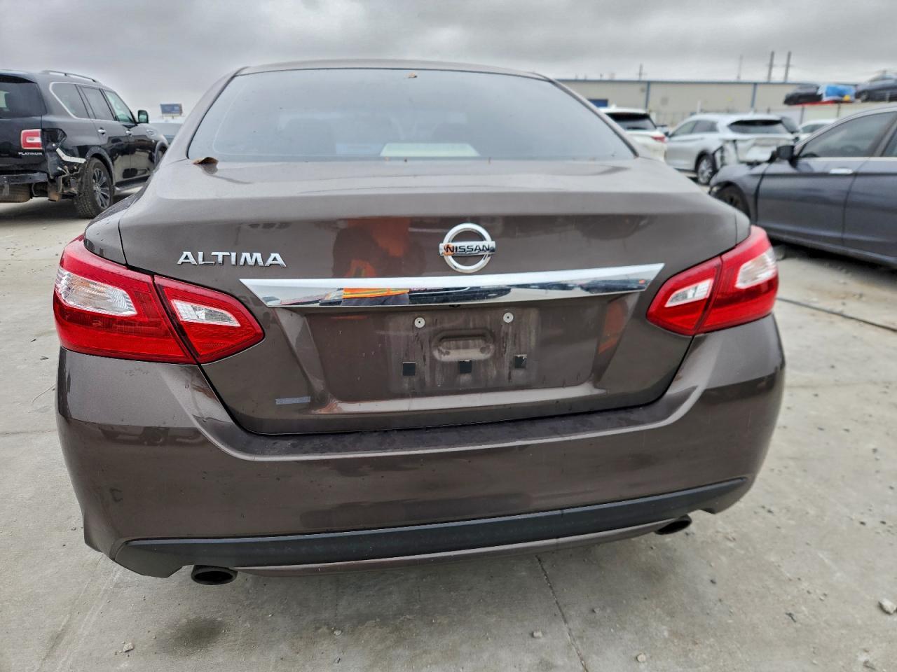 2016 NISSAN ALTIMA