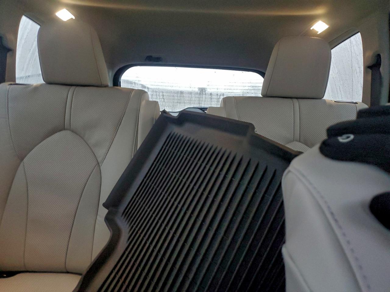 2026 TOYOTA HIGHLANDER