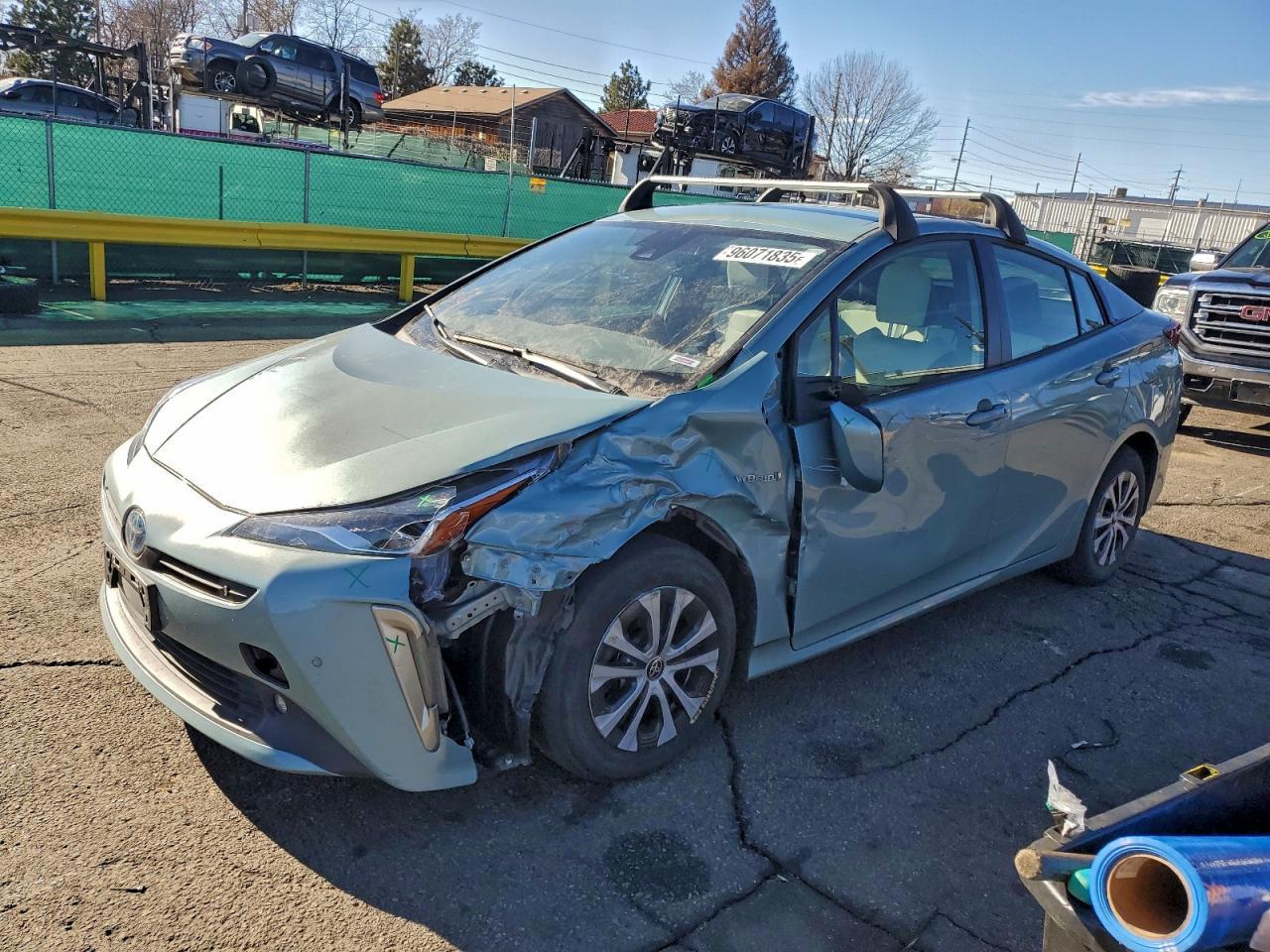 2022 TOYOTA PRIUS