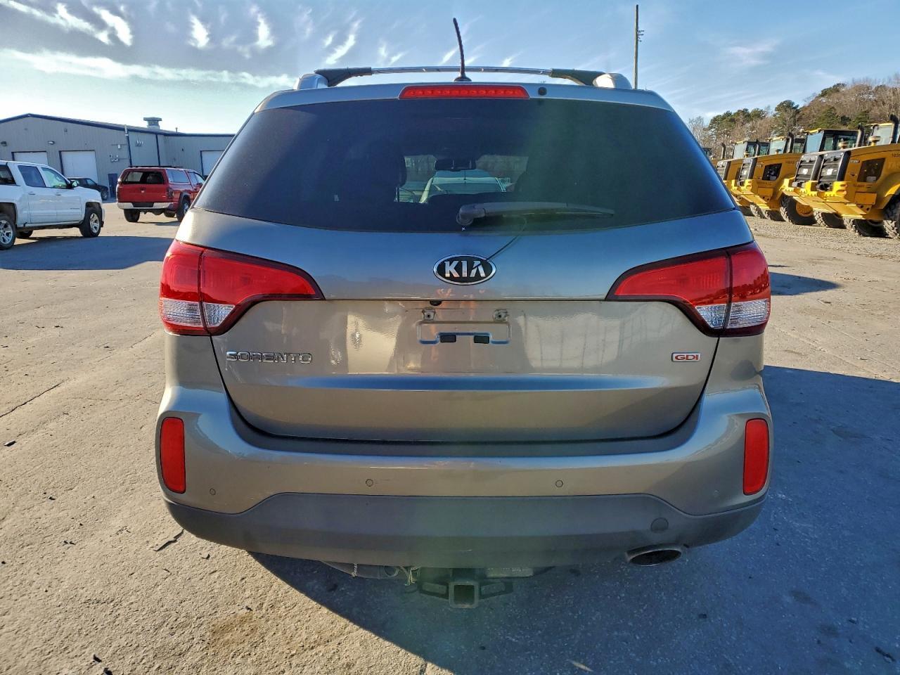 2015 KIA SORENTO