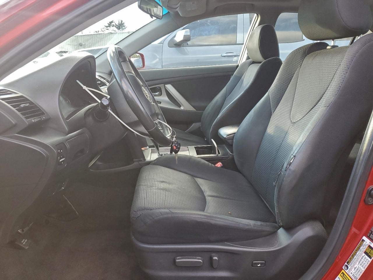 2011 TOYOTA CAMRY