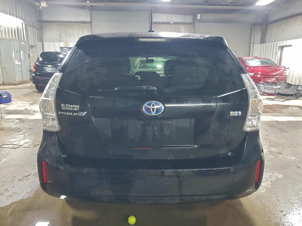 2014 TOYOTA PRIUS V