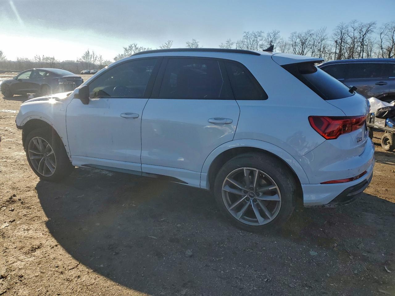 2022 AUDI Q3