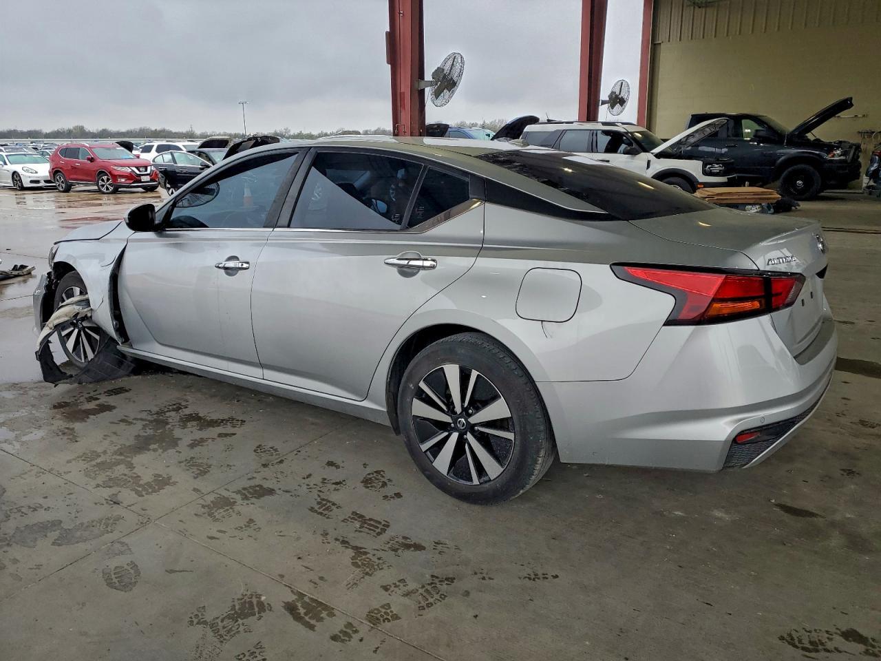 2022 NISSAN ALTIMA